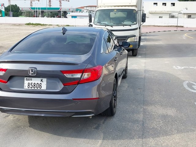 Honda Accord 2021 — rear view