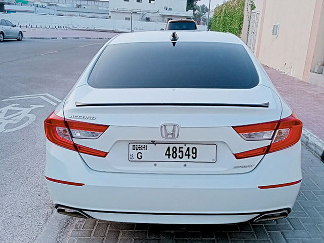 Honda Accord 2022 — rear view