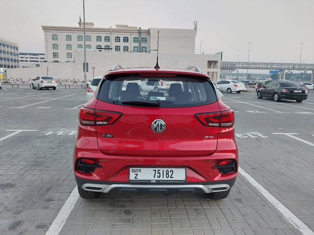 MG ZS 2025 — rear view