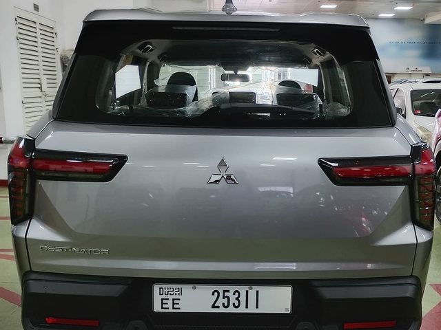 Mitsubishi Destinator 2026 — boot view