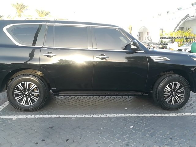 Nissan Patrol 2023 — front view